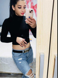 VaniLia, 28 �ves t�rskeres� n�, P�cs