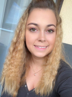 Erika, 28 �ves t�rskeres� n�, Fels�-Ausztria