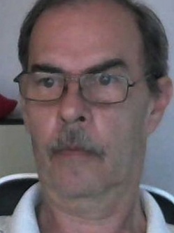 L�szl�, 65 �ves t�rskeres� f�rfi, Zalaegerszeg