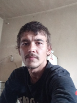 D�vid, 25 �ves t�rskeres� f�rfi, Gyomaendr�d