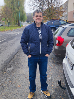 Zsolt, 59 �ves t�rskeres� f�rfi, Ajka
