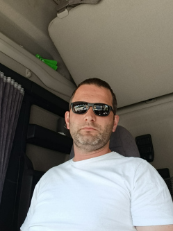 Zsolt, 35 �ves t�rskeres� f�rfi, Kiskunhalas