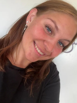 29 �ves szegedi n�