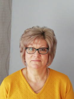 Ildik�, 58 �ves t�rskeres� n�, Zalaegerszeg