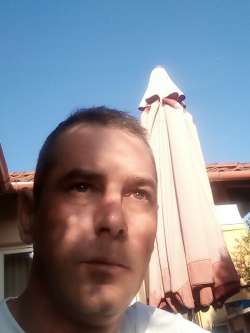 Tibor, 51 �ves sz�kesfeh�rv�ri t�rskeres� f�rfi
