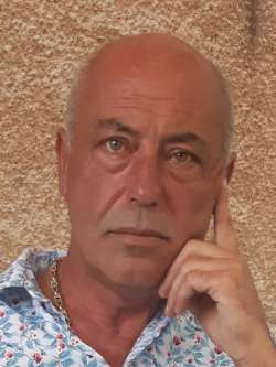 Csaba, 58 �ves l�rinci t�rskeres� f�rfi