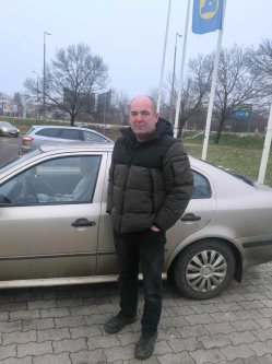 Tam�s, 49 �ves t�rskeres� f�rfi, Bolh�