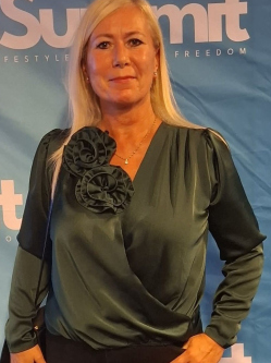 Andrea, 58 �ves t�rskeres� n�, Veresegyh�z