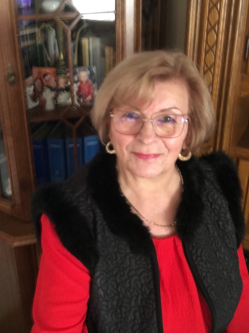 Katalin, 77 �ves g�d�ll�i t�rskeres� n�