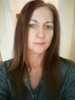 T�mea, 56 �ves t�rskeres� n�, Kalocsa