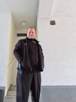 G�bor, 43 �ves s�rmell�ki t�rskeres� f�rfi