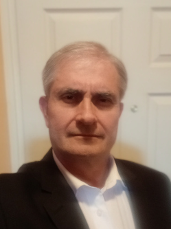 Attila, 57 �ves t�rskeres� f�rfi, Eger