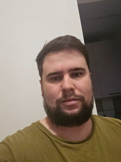 Tam�s, 26 �ves t�rskeres� f�rfi, Buda�rs