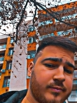 Alex, 25 éves társkereső férfi, Csongrád