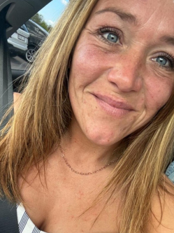 Ter�zia, 39 �ves t�rskeres� n�, Kecskem�t