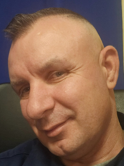 Istv�n, 47 �ves t�rskeres� f�rfi, S�toralja�jhely
