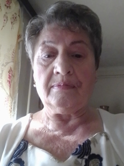 Ir�nke, 74 �ves t�rskeres� n�, S�sd