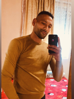 Balazs, 29 �ves t�rskeres� f�rfi, Feh�rgyarmat
