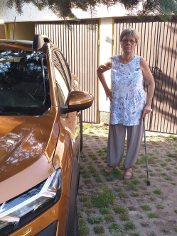 �gnes, 59 �ves budapesti t�rskeres� n�