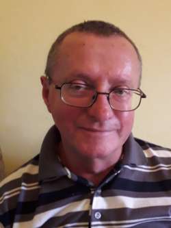 Boruzs, 68 �ves t�rskeres� f�rfi, Derecske