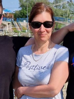 Judit, 56 �ves t�rskeres� n�, Szentes