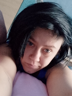 No�mi, 31 �ves t�rskeres� n�, J�szfels�szentgy�rgy