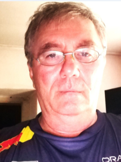 Jan�, 61 �ves t�rskeres� f�rfi, Mez�szilas