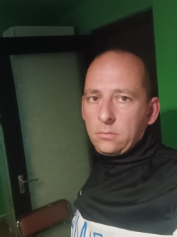 Istv�n, 41 �ves t�rskeres� f�rfi, Bodrogkereszt�r