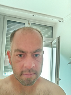 Tam�s, 43 �ves t�rskeres� f�rfi, Tapolca