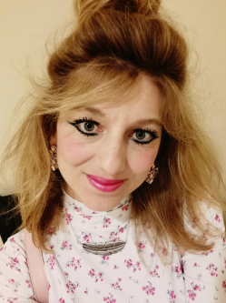 �gi, 40 �ves debreceni t�rskeres� n�