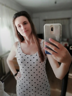 �gi, 38 �ves t�rskeres� n�, Szigetszentmikl�s