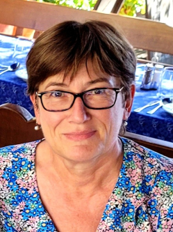 Andrea, 61 �ves t�rskeres� n�, Kecskem�t