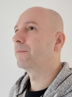 Tibi, 47 �ves t�rskeres� f�rfi, Pannonhalma