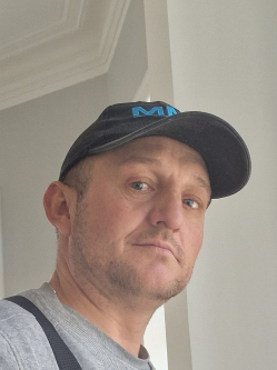 Zoli, 43 éves társkereső férfi, Edelény