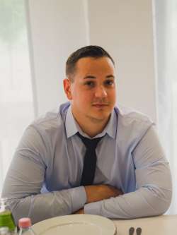 Simon, 32 éves társkereső férfi, Poroszló