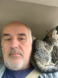 Valentin, 55 �ves t�rskeres� f�rfi, Pusztaszabolcs