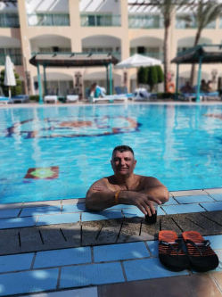 J�zsef, 60 �ves t�rskeres� f�rfi, Beretty��jfalu