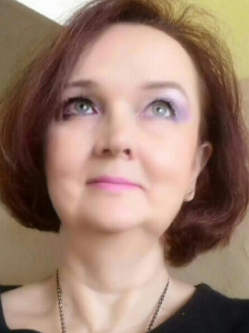 Piroska, 56 �ves t�rskeres� n�, Zalaegerszeg