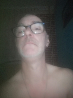 L�szl�, 52 �ves t�rskeres� f�rfi, Ny�regyh�za
