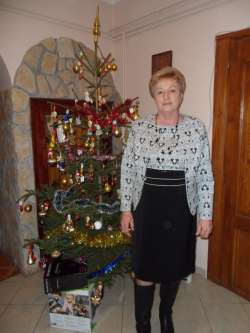 Ter�zia, 72 �ves t�rskeres� n�, Mez�k�vesd