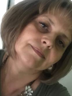 Enik�, 56 �ves t�rskeres� n�, Kaposv�r