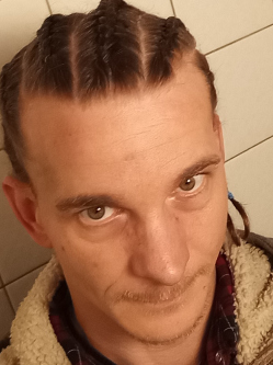 Mihály, 35 éves társkereső férfi, Koroncó