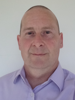 Csaba, 51 �ves t�rskeres� f�rfi, Tata