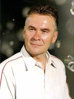 Zoli, 70 éves társkereső férfi, Ózd