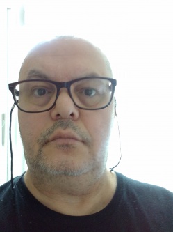 Gyula, 60 �ves egyes�lt kir�lys�gi t�rskeres� f�rfi