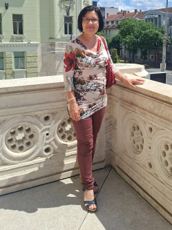Zsuzsa, 65 �ves t�rskeres� n�, Debrecen