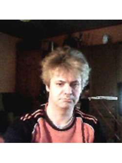 Robi, 55 �ves t�rskeres� f�rfi, Oroszl�ny