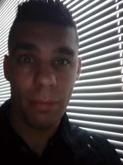 Christian, 49 �ves t�rskeres� f�rfi, Gy�r
