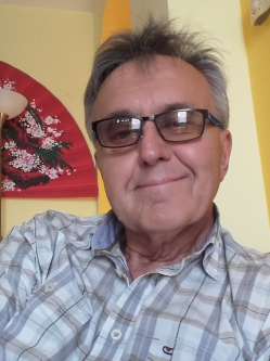 Andr�s, 66 �ves t�rskeres� f�rfi, P�cs