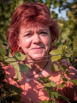 Erika, 55 �ves t�rskeres� n�, Karcag